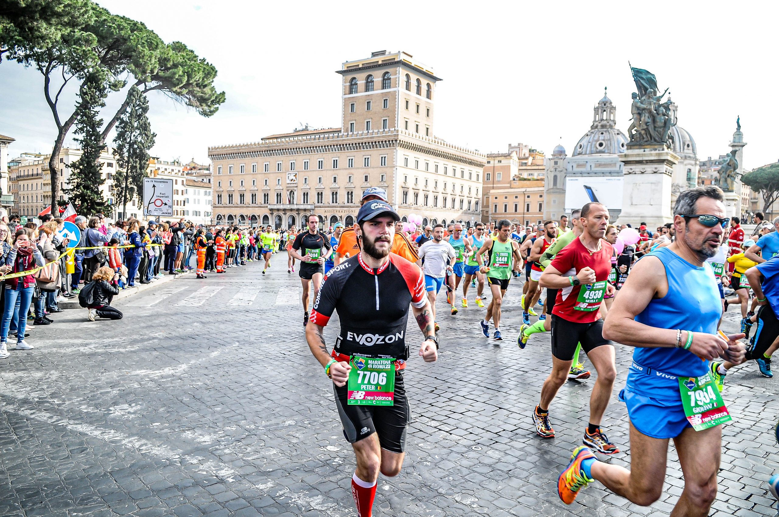 Péter Grezer alergând la maratonul din Roma